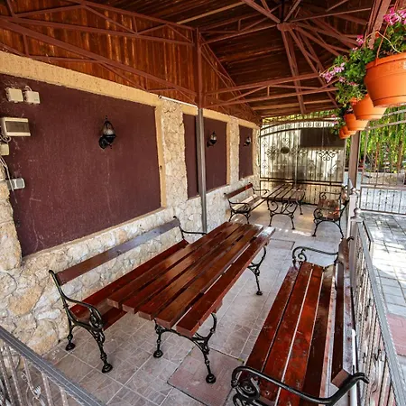 Guest house Casa Polux 3*